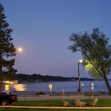 Balm Beach Resort And Motel Εξωτερικό φωτογραφία