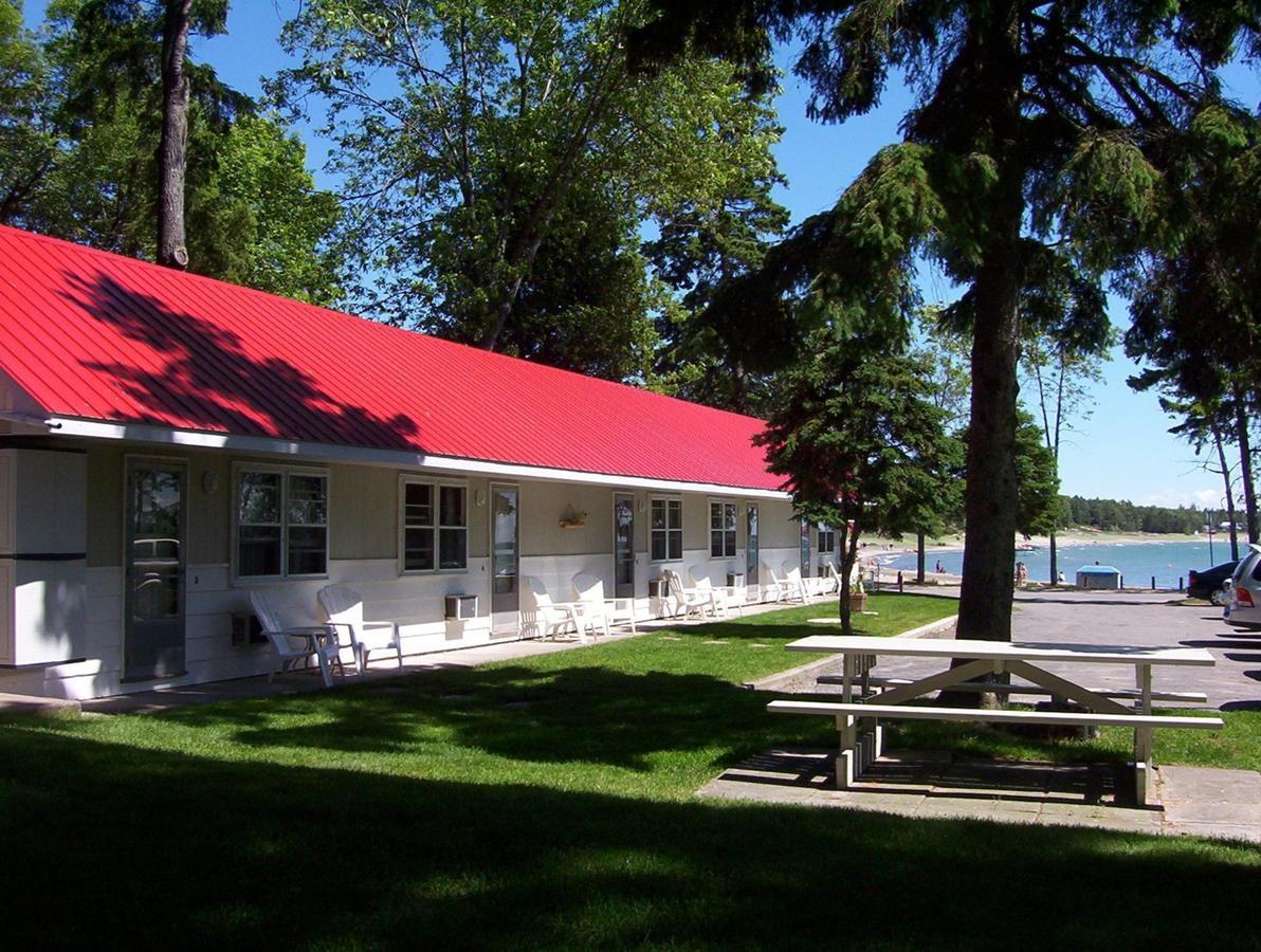 Balm Beach Resort And Motel Δωμάτιο φωτογραφία