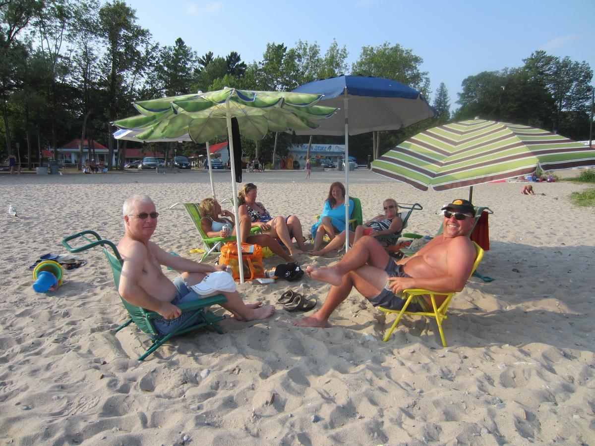 Balm Beach Resort And Motel Εξωτερικό φωτογραφία