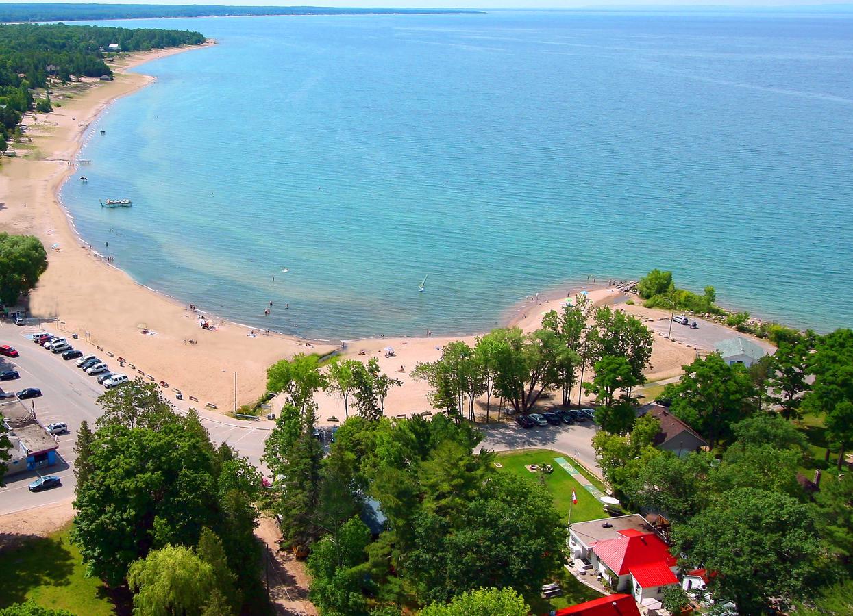 Balm Beach Resort And Motel Εξωτερικό φωτογραφία